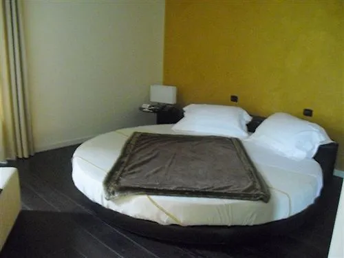 Joia Hotel & Luxury Apartments Rta Brusaporto 4*,  Italy