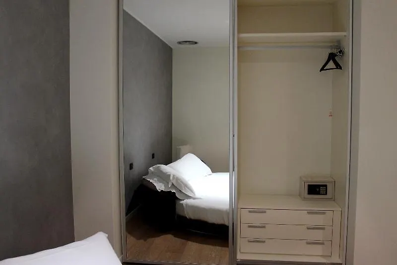 Joia Hotel & Luxury Apartments Rta Brusaporto Italien