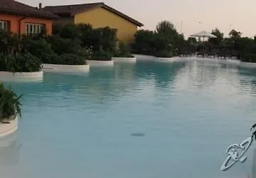 Joia Hotel & Luxury Apartments Rta Brusaporto 4*,  Italy